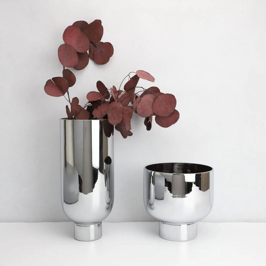 Electroplated glass flowerware